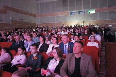 Фестиваль «Долг. Честь. Родина» собрал таланты Оренбуржья